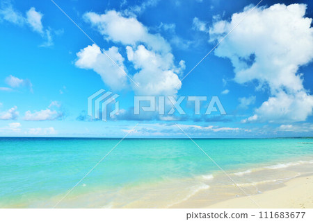 沖繩藍天宮古島與那霸前浜海 沖繩藍天宮古島與那霸前浜海 111683677