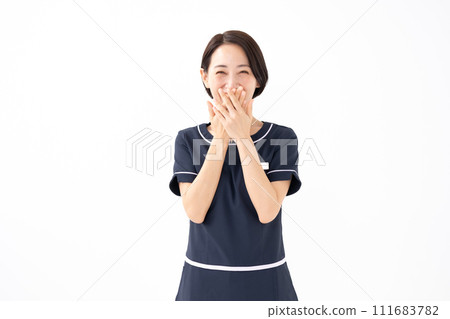 女制服美容師驚訝 111683782