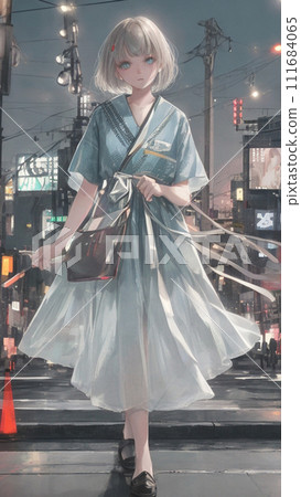 Women walking downtown 111684065