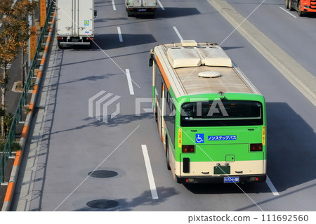 Route bus image Route bus image 111692560