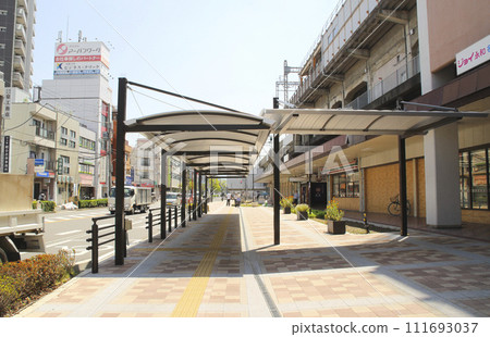JR Kawachi Eiwa Station/Station Front/Eiwa 1-chome, Higashiosaka City, Osaka Prefecture JR Kawachi Eiwa Station/Station Front/Eiwa 1-chome, Higashiosaka City, Osaka Prefecture 111693037