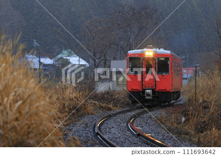 Rainy late autumn Tadami Line 111693642