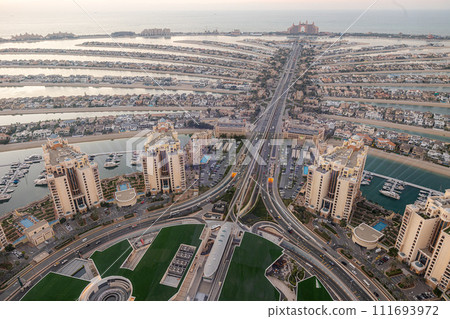 朱美拉棕櫚島日落 111693972