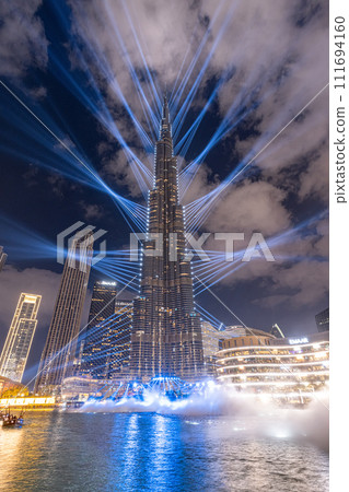 杜拜噴泉與哈利法塔夜景 111694160