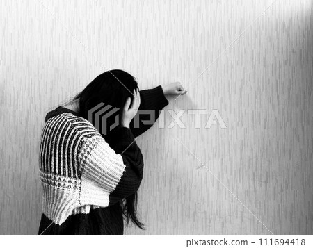 遺憾的女性單色 遺憾的女性單色 111694418