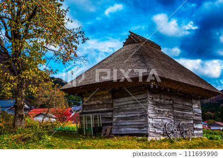 A butterfly roof hut 111695990
