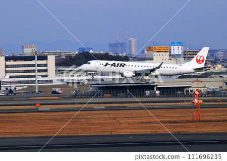 大阪國際機場 JAL 飛機著陸準備就緒 Sky Park 大阪國際機場 JAL 飛機著陸準備就緒 Sky Park 111696235