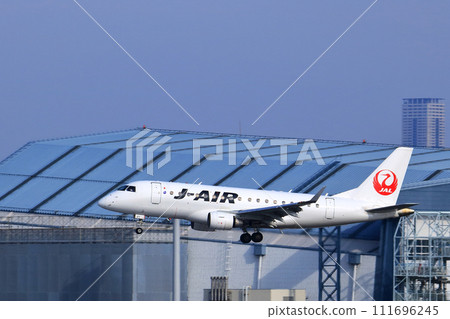 大阪國際機場 JAL 飛機著陸準備就緒 Sky Park 111696245