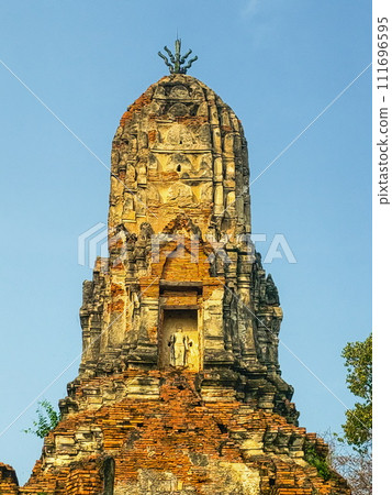 Wat Cherng Tha temple, Unesco World Heritage site, in Phra Nakhon Si Ayutthaya, Thailand 111696595