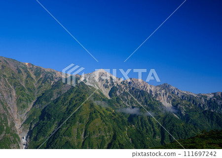 [Karamatsudake] Hakuba Sanzan seen from Happo-one_03 111697242