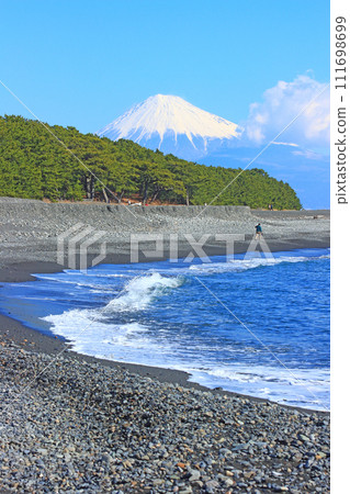 靜岡縣靜岡市三保松原和富士山的風景 靜岡縣靜岡市三保松原和富士山的風景 111698699