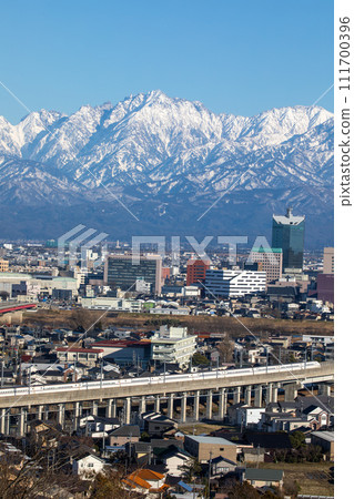 Snow-capped Tateyama mountain range Snow-capped Tateyama mountain range 111700396