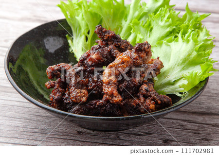 Deep-fried whale meat Tatsuta 111702981