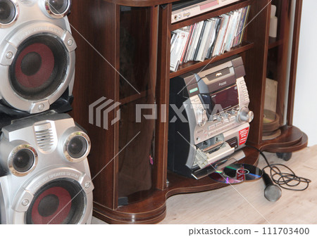 CDs, cassettes, microphone, karaoke, music center. Hobby of the 90s 111703400