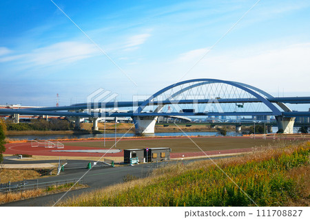 400公尺軌道與港北樞紐五色櫻花大橋 111708827