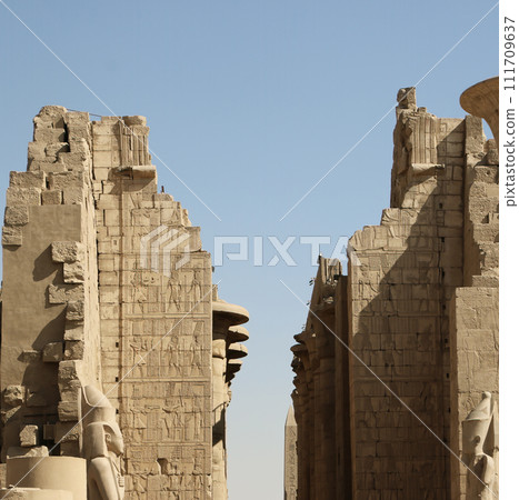 Karnak Temple Hieroglyphs Karnak Temple Hieroglyphs 111709637