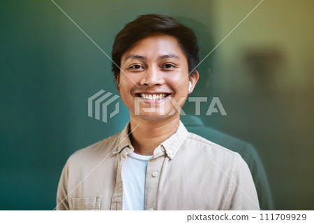 Portrait of positive chinese IT manager or businessman 111709929