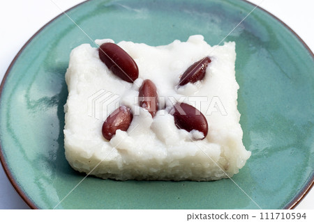 Sweet sticky rice with red beans Sweet sticky rice with red beans 111710594