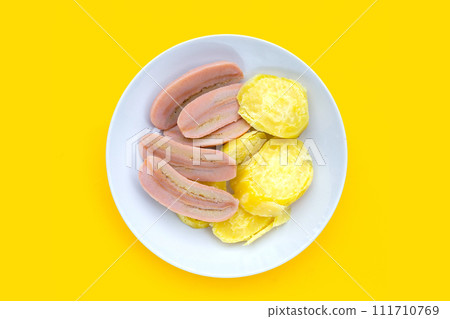 Boiled bananas with boiled sweet potatoes. Delicious fruit dessert 111710769