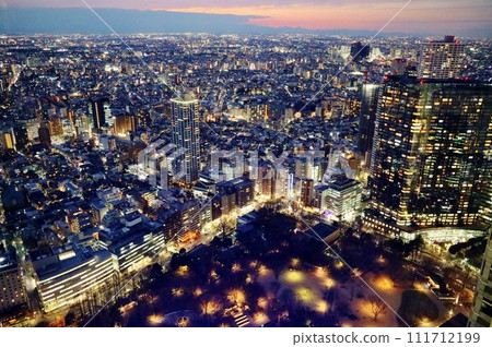 Sunset view from Tokyo Metropolitan Government Building Sunset view from Tokyo Metropolitan Government Building 111712199