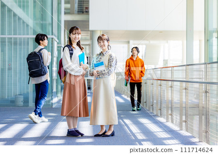 大學生 大學 111714624