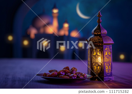 Ramadan Lantern and plate of Figs 111715282