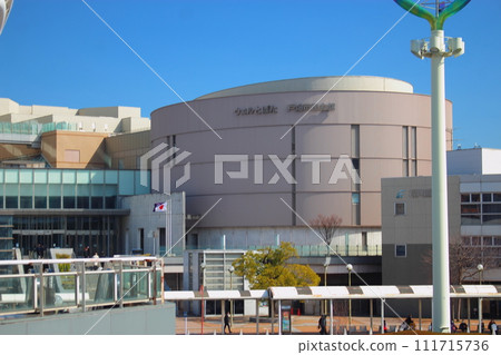 藍天下的北九州市井戶畑【戶畑市民會館】 藍天下的北九州市井戶畑【戶畑市民會館】 111715736