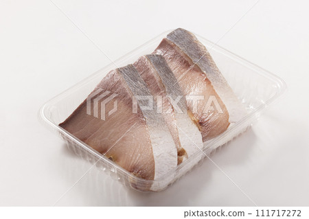 [Produced in Hokkaido] Shioburi, cold wind-dried (pickled in the mountains with salt, dried and aged in the beach breeze for 5 to 7 days) 111717272