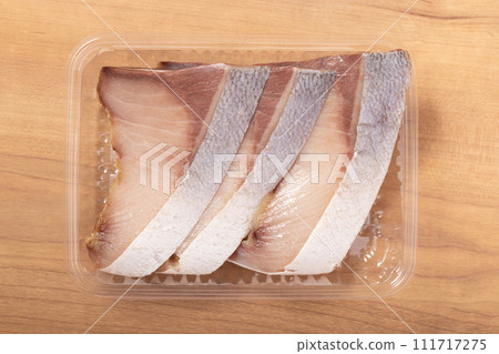 【北海道產】鹽鰍冷風乾（在山上用鹽醃製，在海風中乾燥、熟成5至7天） 111717275