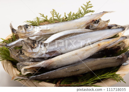 Child's tooth fetish 111718035