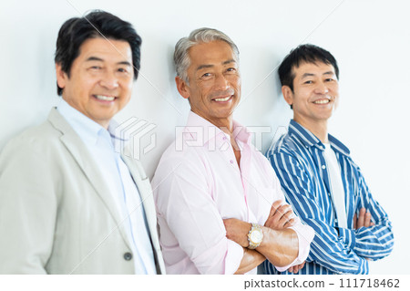 Senior men lined up with smiles Senior men lined up with smiles 111718462