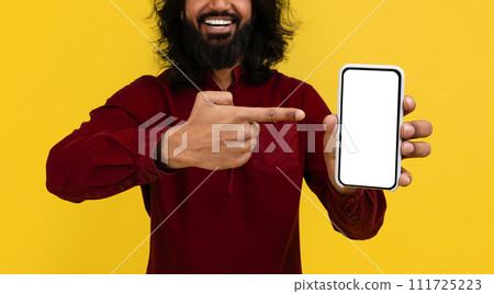 Cropped of eastern man pointing at phone in his hand 111725223
