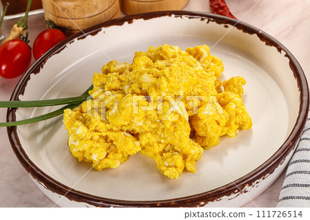 Scrambled egg in the bowl 111726514