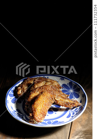 炸雞翅 111732354