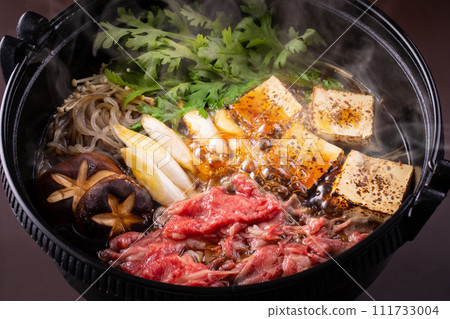 吃壽喜燒 吃壽喜燒 111733004