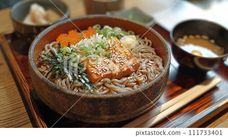 傳統日本蕎麥麵和烏龍麵套餐 111733401