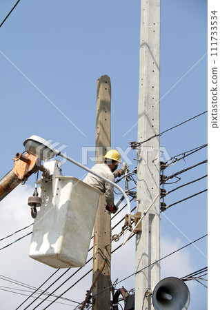 Electrician 10 Electrician 10 111733534
