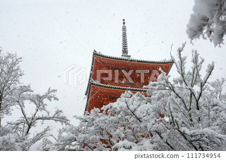 Snow Kiyomizudera Mie Tower, Higashiyama Ward, Kyoto City 111734954