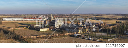 Landscape shot of Certosa of Pavia monastery and sanctuary 111736007