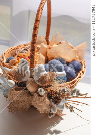Easter basket with eggs and kraffin Easter basket with eggs and kraffin 111737945