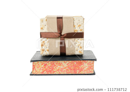 PNG, matzo on the Torah, isolated on white background 111738712