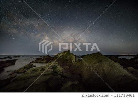 Milky Way on Hiraiso Coast, Hitachinaka City, Ibaraki Prefecture 111739461