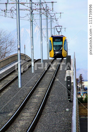 A great success since opening!! First new opening in 75 years of "streetcar"... Haga Utsunomiya LRT [Utsunomiya Haga Light Rail Line] 111739996