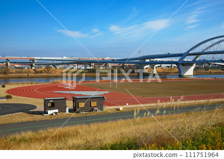 400m track and Kohoku Junction Goshikizakura Bridge 400m track and Kohoku Junction Goshikizakura Bridge 111751964