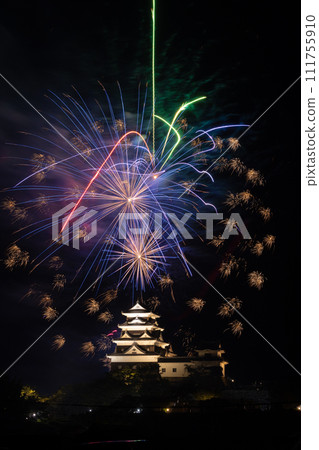 城堡和煙花 城堡和煙花 111755910