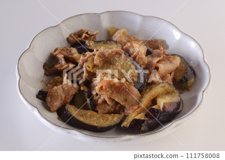 Stir-fried Eggplant and Pork with Miso 111758008