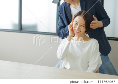 美髮師形象 111762067