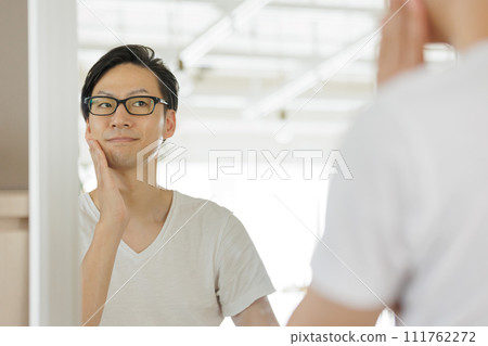 Men's skin care Men's skin care 111762272