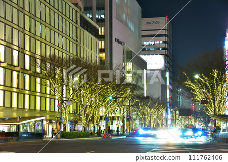 [Aichi Prefecture] Nagoya cityscape Winter illumination on Otsu-dori, Sakae, Naka-ku 111762406