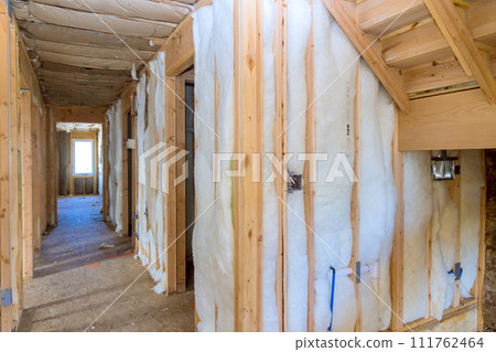Construction of an insulation wall in new residential building Construction of an insulation wall in new residential building 111762464